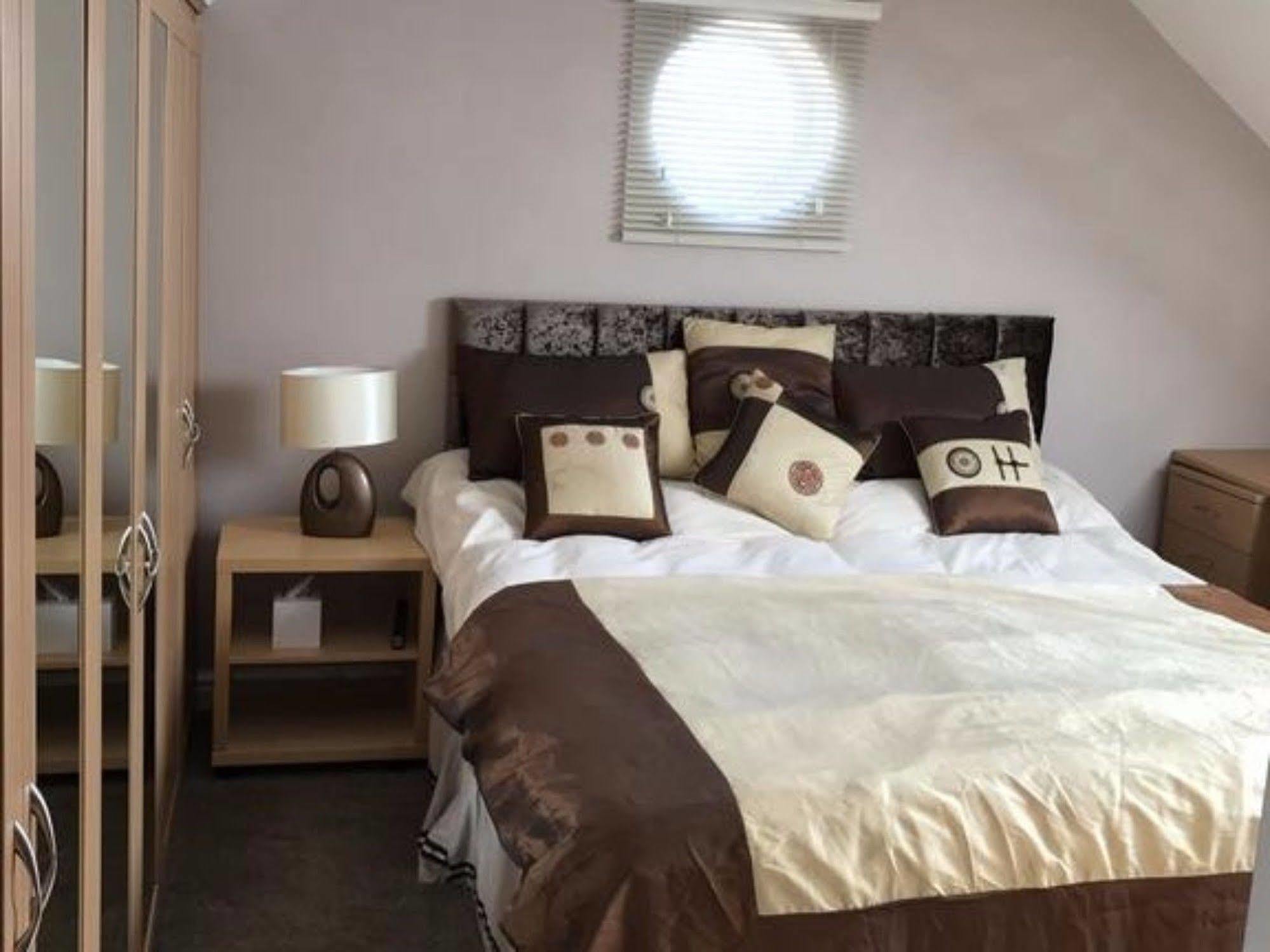 Hotel Ayuda House Altrincham Exteriér fotografie